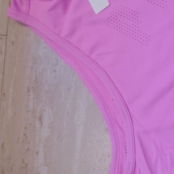 NWT PINK Active Victoria's Secret Breathable/Seamless PINK Tank Top - Picture 6 of 12